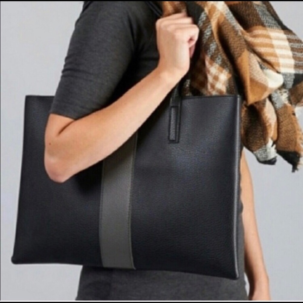 Vince Camuto Black & Gray Modern Design - Gem